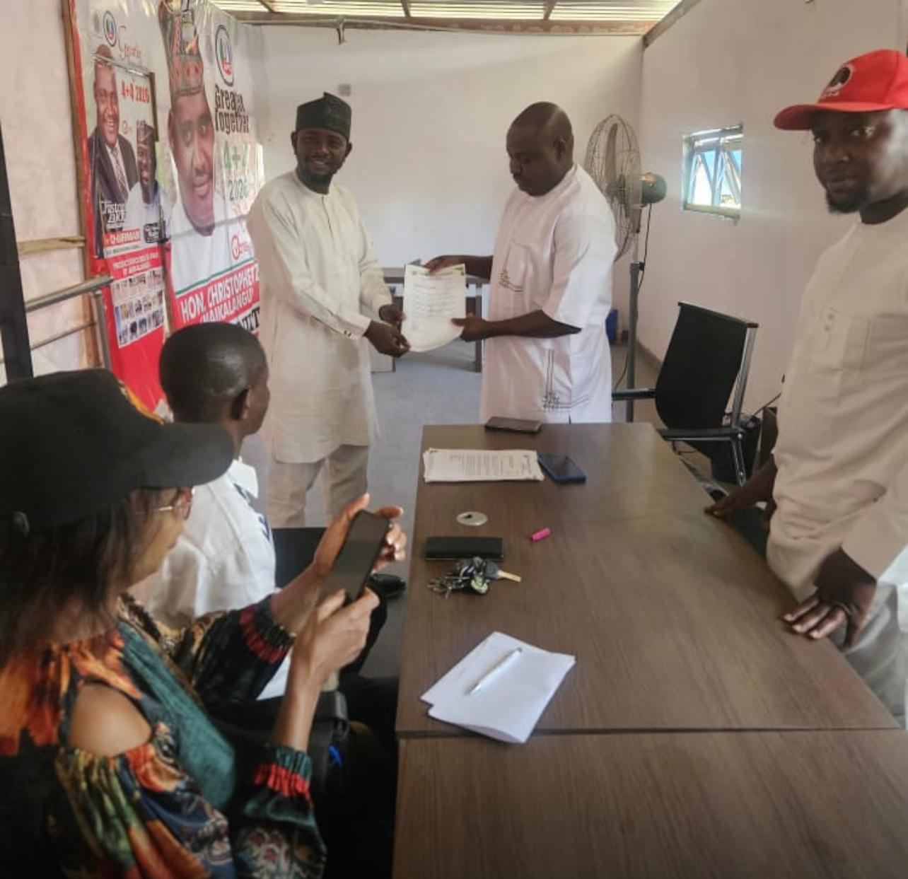 AMAC Chairman-Elect Maikalangu Donates Borehole to NUJ FCT